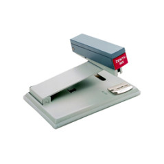 Cucitrice da tavolo ZENITH 502 max 20fg prof. max 108mm